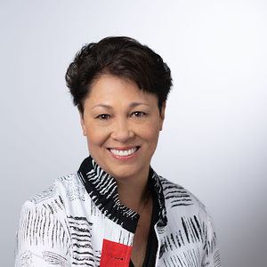 Meet your Posher, Joni